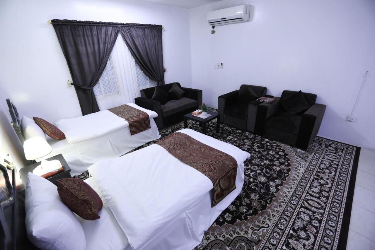 Al Eairy Apartments -Aldamam 7 达曼 外观 照片