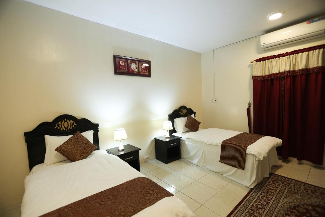 Al Eairy Apartments -Aldamam 7 达曼 外观 照片